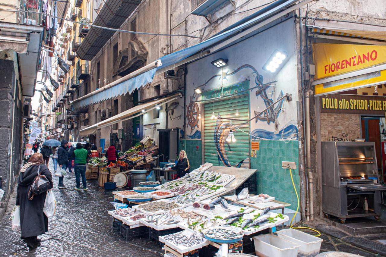 San Liborio Bed And Breakfast Napoli Bagian luar foto